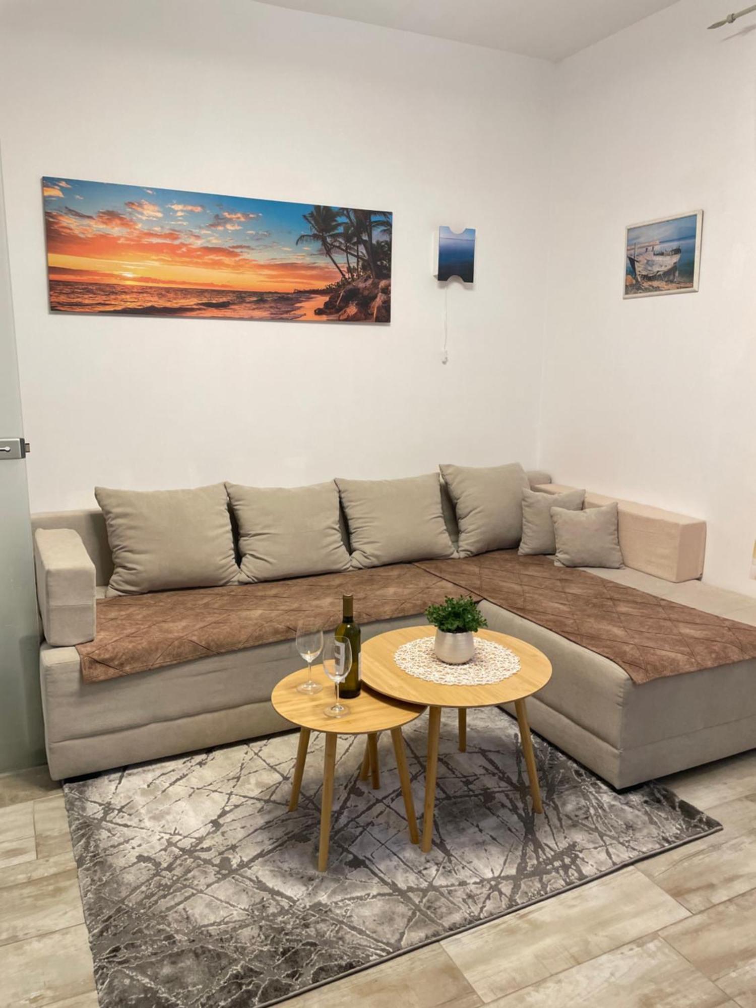 Apartment Lucija Jablanac Eksteriør bilde